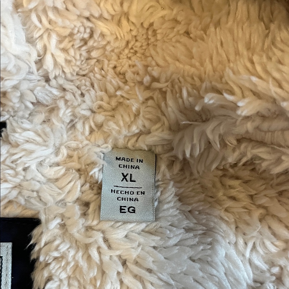 Levi's Dark Blue Hooded Raincoat - Picture 4 of 6